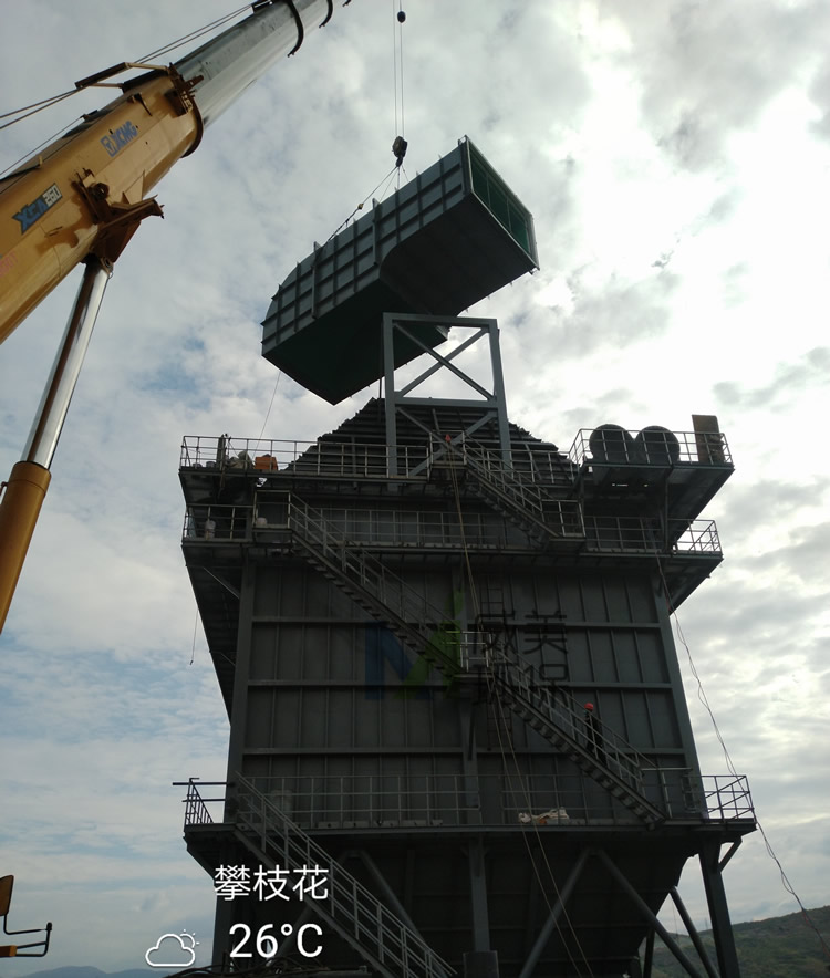 河北威美環(huán)保磷化工60萬氣量水淬渣、渣汽收集處理靜電除霧器施工現(xiàn)場